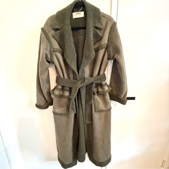 Anthropologie 4th & Reckless emel fuzzy coat L - Picture 5 of 10